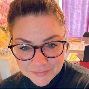 Meet your Posher, Michèle